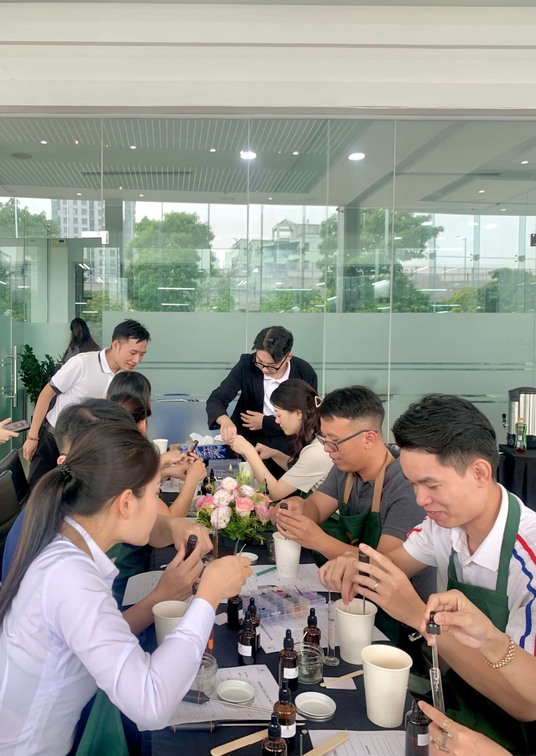 Memarin x KIA Phạm Văn Đồng: Workshop Nến Thơm WS Memarin x KIA scaled